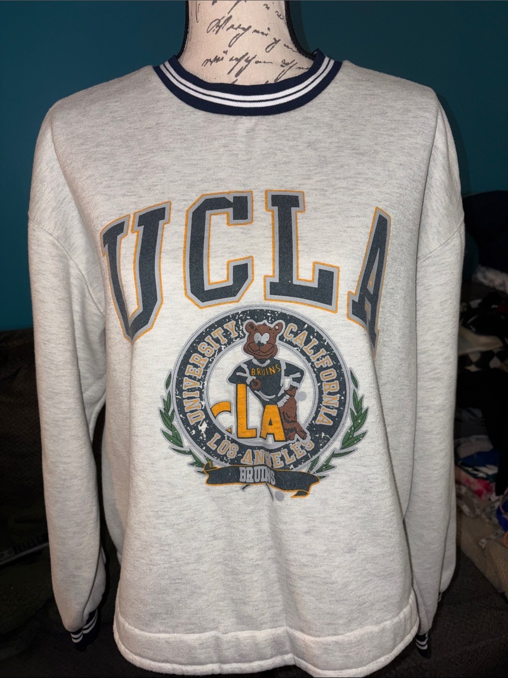 Vintage UCLA  Crewneck Sweatshirt, Large